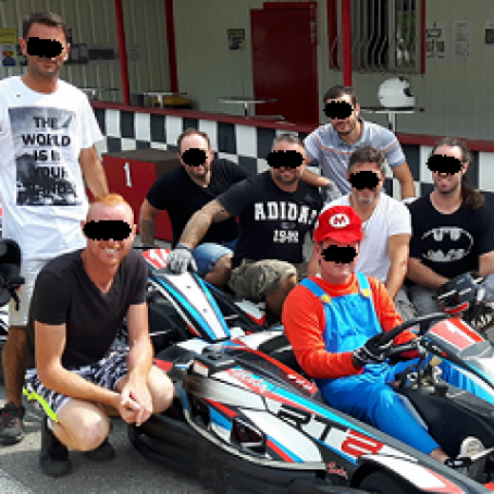 Image bloc de contenu 2 | Venez fêter votre EVG / EVJF au Karting Le Rove